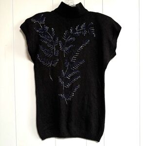 GLADYS BAGLEY Vintage Short Sleeve Beaded Silk Wool Angora Black Sweater Size M